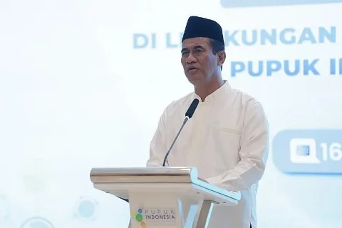 Menteri Pertanian Sidak PT Pupuk Indonesia dan Mengapresiasi Kinerjanya