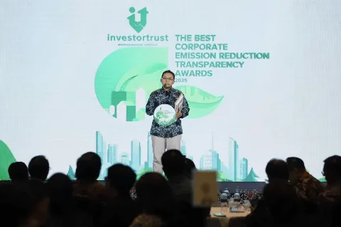 PT Pupuk Indonesia Sabet Penghargaan Dalam Pengelolaan Emisi Karbon