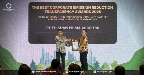 PT Teladan Prima Agro Tbk Raih Penghargaan the Best Corporate Transparency and Emission Reduction Awards 2025 