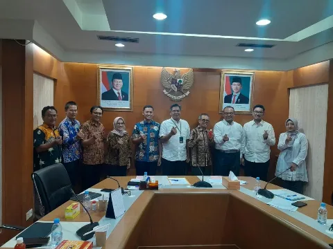MAKSI dan Kimia Farma Kembangkan Suplemen Kesehatan Berbasis Sawit