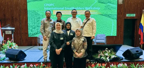 Mahasiswa UMS Menjadi Delegasi Kelapa Sawit di Forum Internasional
