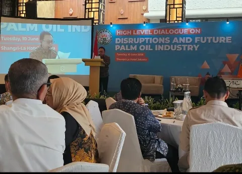 Paradoks Industri Sawit: Produksi Stagnan 5 Tahun Terakhir, Konsumsi Melonjak