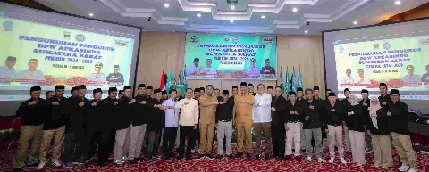 Hadiri Pengukuhan DPW Apkasindo Sumbar, Wagub Vasko Berjanji Terbitkan Aturan Harga TBS Yang Berpihak kepada Petani