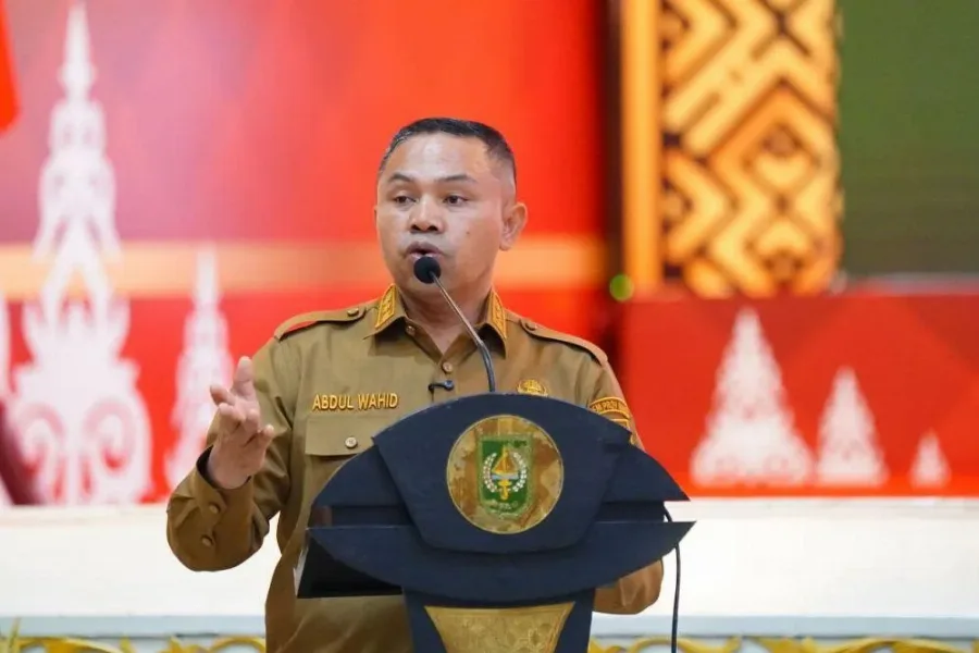 Gubernur Riau Mendorong Perusahaan-perusahaan di Provinsi Riau Terus Meningkatkan Pengelolaan Lingkungan Hidup