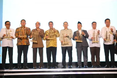 Menteri Perencanaan Pembangunan Nasional Apresiasi Mentan Dalam Mendorong Kebangkitan Pertanian Nasional