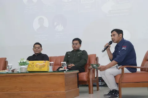 Belajar dari Pengalaman Batik Sawit dan Bluder Moju