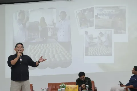 Belajar Kesuksesan dari Bluder Moju