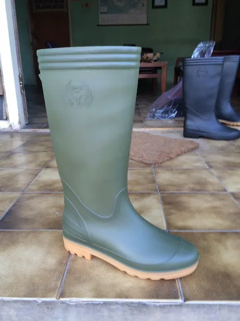CV. ACSS Tawarkan Sepatu Boot Premium untuk Industri Sawit di SIEXPO 2025