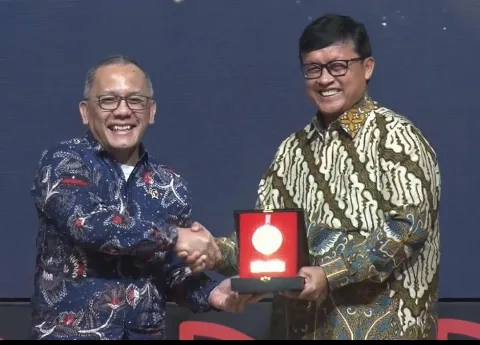 Raih Penghargaan, Dr. Dwi Asmono: Benih Menjadi Infrastruktur Ketahanan Pangan dan Energi Indonesia