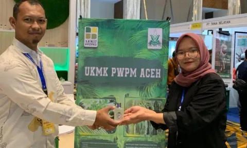 Pemuda Muhammadiyah Aceh Menampilkan Beragam Produk Olahan Sawit di SIExpo 2025
