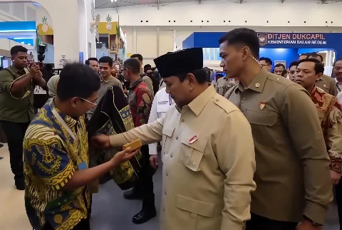 Batik Sawit dari Smart Batik Dapat Apresiasi Presiden Prabowo