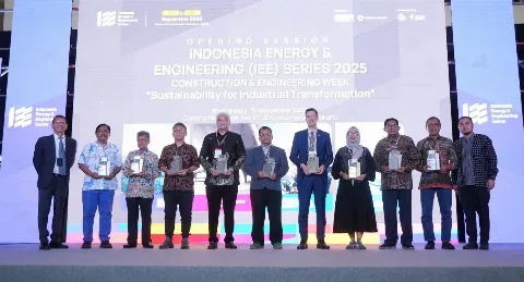 IEE Series 2025 Resmi Dibuka: Construction &amp; Engineering Week Hadirkan Pameran Industri Strategis