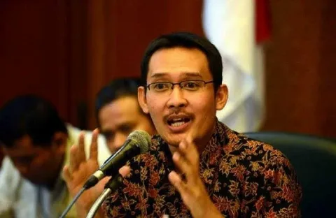Presiden Prabowo Tunjuk Ekonom INDEF Sebagai Sekjen Kementerian ESDM RI