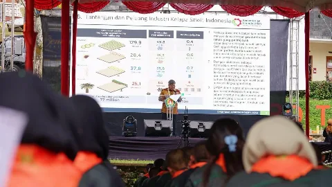 Kuliah Umum AKPY 'STIPER': Peluang, Tantangan dan Strategi Industri Sawit Indonesia