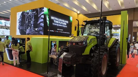 BCTN Luncurkan Zoomlion Tractor RN1104-1 dan BIXI AI Assistant di Palmex Indonesia 2025