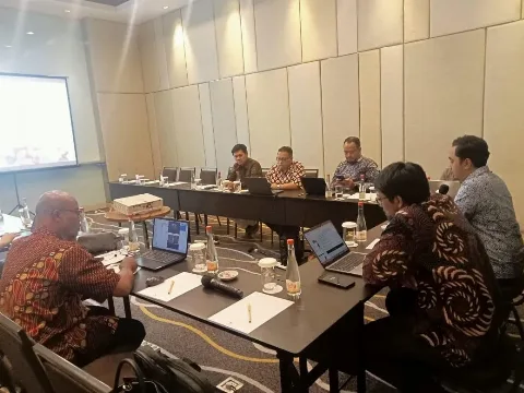 Petani Sawit Terhimpit Harga dan Regulasi, Pemerintah Didesak Percepat Reformasi