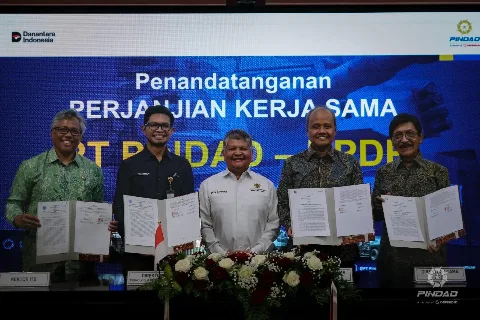 Kerjasama Triple Helix Antara Pindad, BPDP, dan ITB dalam  Pengembangan Bahan Baku Industri Alutsista Nasional