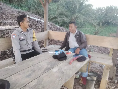 Polsek Kaliorang Laksanakan Giat Sambang di Perusahaan Sawit PT Tridaya