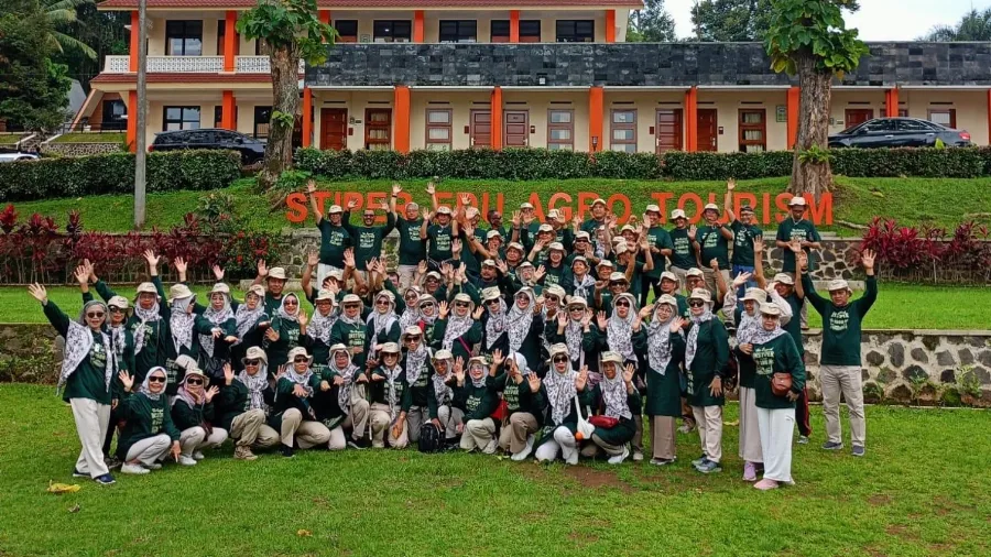 Alumni INSTIPER Tahun 1986 Gelar Reuni: Dari Sahabat Menjadi Saudara Kenang 39 Tahun Lalu