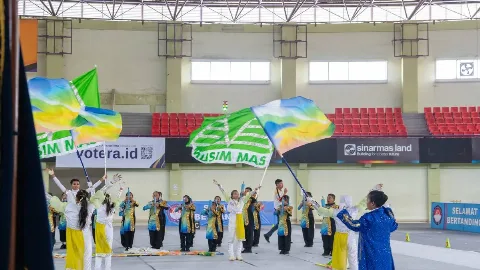 Tim Marching Band dari Yayasan Anwar Karim Berprestasi di GPJB XXI–2025