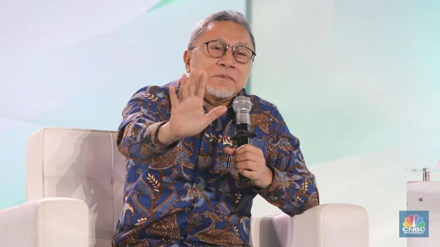 Menko Zulkifli Hasan Siapkan Cadangan Pupuk 9,5 Juta Ton Pada 2026