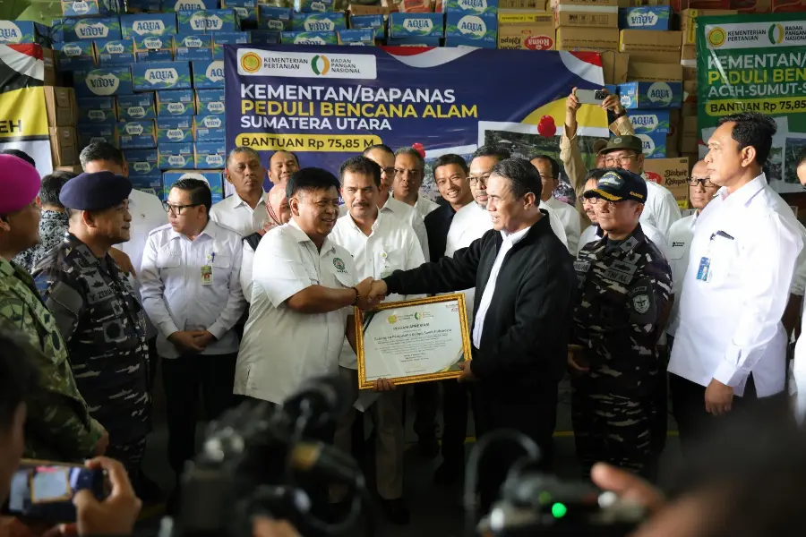 Mentan Amran Apresiasi Bantuan GAPKI untuk Gerakan Donasi Bencana Sumatera