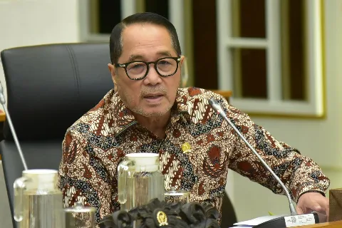 Legislator Firman Soebagyo Soroti Peluang dan Risiko Pembentukan BUMN Ekspor SDA