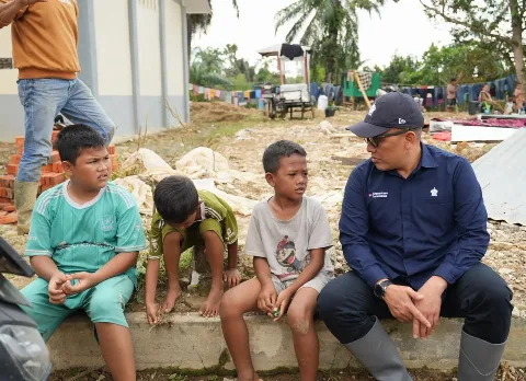 PalmCo Salurkan Ribuan Bantuan dan Dirikan 45 Posko Kesehatan di Wilayah Terdampak Bencana Sumatera