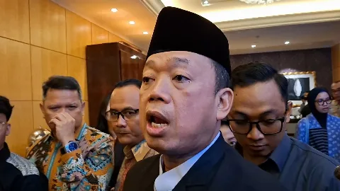 Nusron Wahid Meminta Pengusaha Kebun Sawit Memberikan Lahannya Guna Membangun Hunian Sementara Korban Banjir di Sumatera