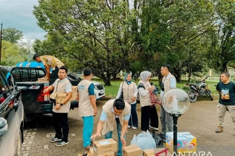 PTPN IV Regional III Kerahkan Tenaga Medis dan Obat-obatan Guna Penanganan Pasca Bencana di Sumut