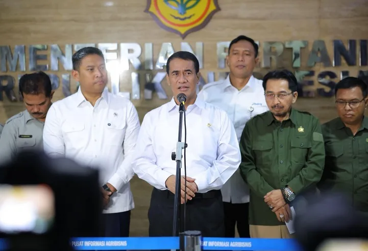 Mentan Pastikan Ketersediaan Pupuk Nasional Dalam Kondisi Aman Hingga 2026