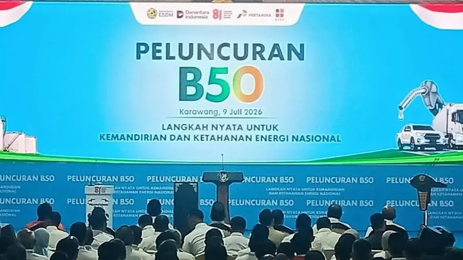 Presiden Prabowo Subianto Tiba di Rest Area KM 57 Tol Jakarta-Cikampek, Memimpin Langsung Peluncuran B50