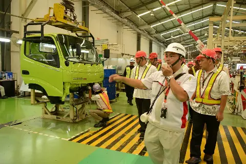 Hino Motors Setop Produksi di Masa Tanggap Darurat Covid-19
