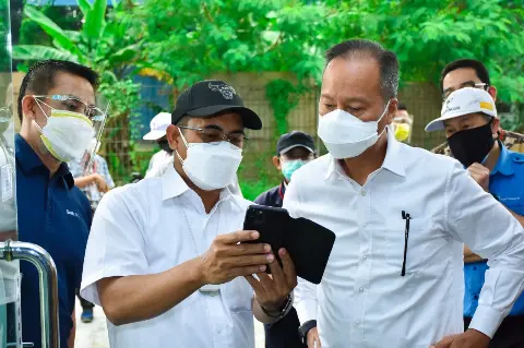 Menperin Sidak Langsung Penerapan Uji Coba Prokes di Industri Esensial