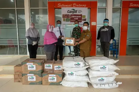 Cargill Salurkan Bantuan Medis Senilai Lebih dari Rp 600 Juta di Sumsel dan Kalbar