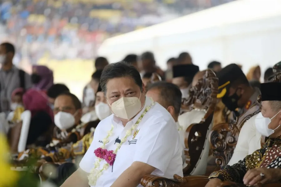 Hadiri Puncak Peringatan Hari Koperasi Nasional, Menko Airlangga Gelorakan Semangat Transformasi dan Pemberdayaan Koperasi