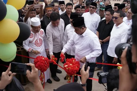 Bupati Bersama Wabup Banyuasin resmikan Pabrik Kelapa Sawit PT. Banyuasin Sawit Lestari dan Peternakan Ayam Petelur PT. Banyuasin Mukut Inti