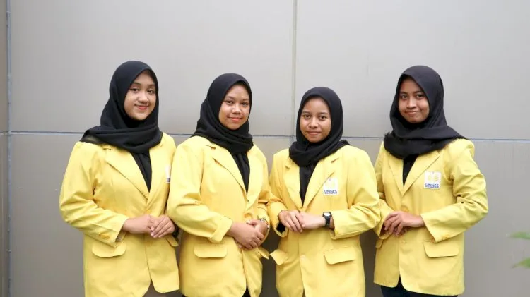 Sintesis Reduced Graphene Oxide Terdoping Nitrogen Berbasis Tandan Kosong Kelapa Sawit Hasil Riset Universitas Negeri Semarang