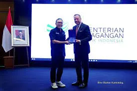 Menteri Perdagangan Zulkifli Hasan bertemu dengan delegasi EU-ASEAN Business Council/EU-ABC, Mendorong Kolaborasi semua Memajukan Kerja Sama Perdagangan