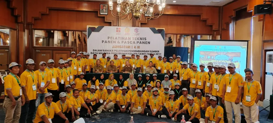 Petani Sawit Kabupaten Paser Siap jadi Duta Perubahan untuk Tingkatkan Produktivitas setelah Ikuti Pelatihan Teknis Panen &Pasca Panen PT. CWE