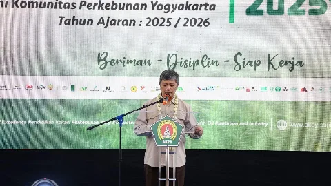 Kepala LLDIKTI Wilayah 5, Prof. Setyabudi: Bintalfisdisbun AKPY ‘STIPER’ Tradisi Akademik Mengenalkan Kampus dan Pembentukan Karakter