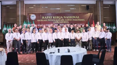 Sambut Hari Tani Nasional, APKASINDO: 17 Juta Petani Sawit Dukung Pemerintahan Presiden Prabowo, Ini 8 Usulan Bagi Kesejahteraan Petani Sawit dan Pemasukan Negara