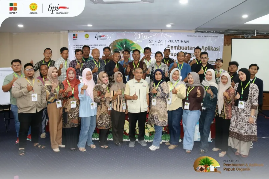 Mendukung Sawit Berkelanjutan: BPDP dan BPI Melatih 128 Petani dari Kabupaten Rokan Hilir Provinsi Riau Membuat dan Aplikasi Pupuk Organik