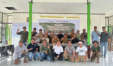 Apical-Earthworm Perkuat Benteng Desa Hadapi Karhutla, Warga Tepian Makmur Dibekali Deteksi Dini