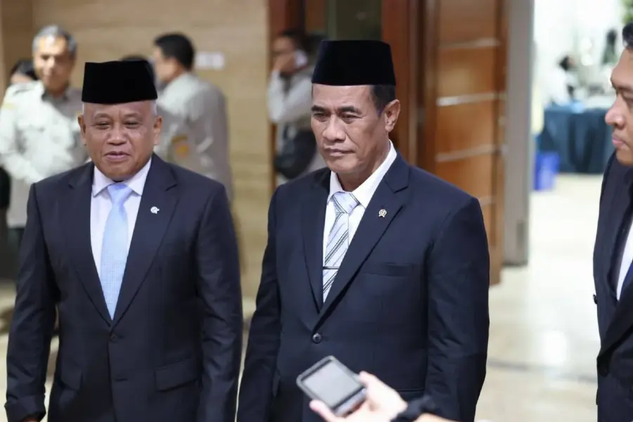 Pacu Kecepatan Kerja hingga Level 200, Mentan Amran Sambut Wamentan Muhammad Saleh Mustafa untuk Akselerasi Kedaulatan Pangan