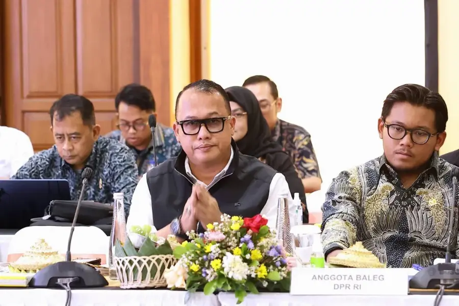 Tak Cukup Denda, Baleg DPR Minta Perusahaan Pembakar Lahan Diusut Aktor Intelektualnya dan Dicabut Izinnya