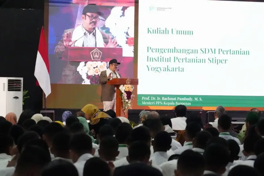 Menteri PPN/Bappenas Minta Mahasiswa Baru INSTIPER untuk Berkarya dan Bangun Negeri