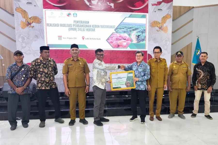 Wabup Halsel Apresiasi Penyerahan Lahan Plasma BPT GMM kepada Masyarakat