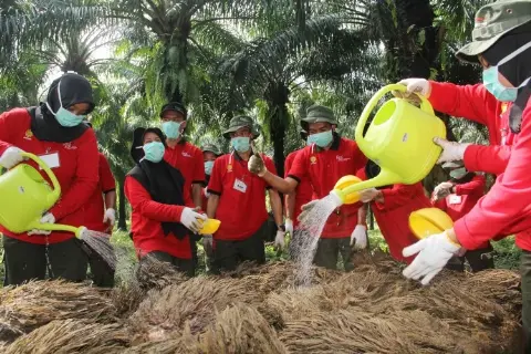 Industri Minyak Sawit Indonesia Menuju 100 Tahun NKRI (Bagian CL)