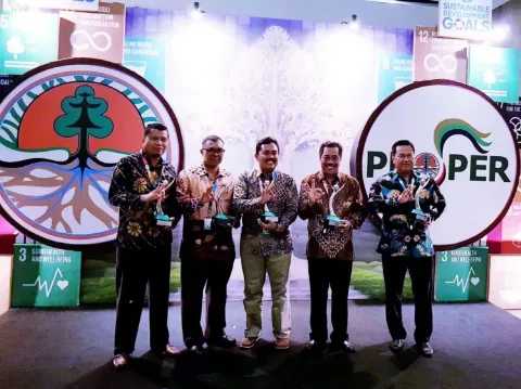 18 Perusahaan Sawit Raih PROPER Hijau 2018